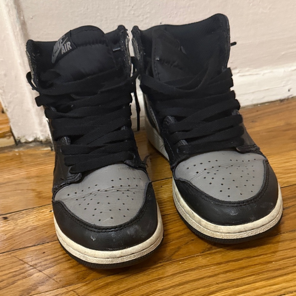 Jordan 1 Shadow Size 4.5